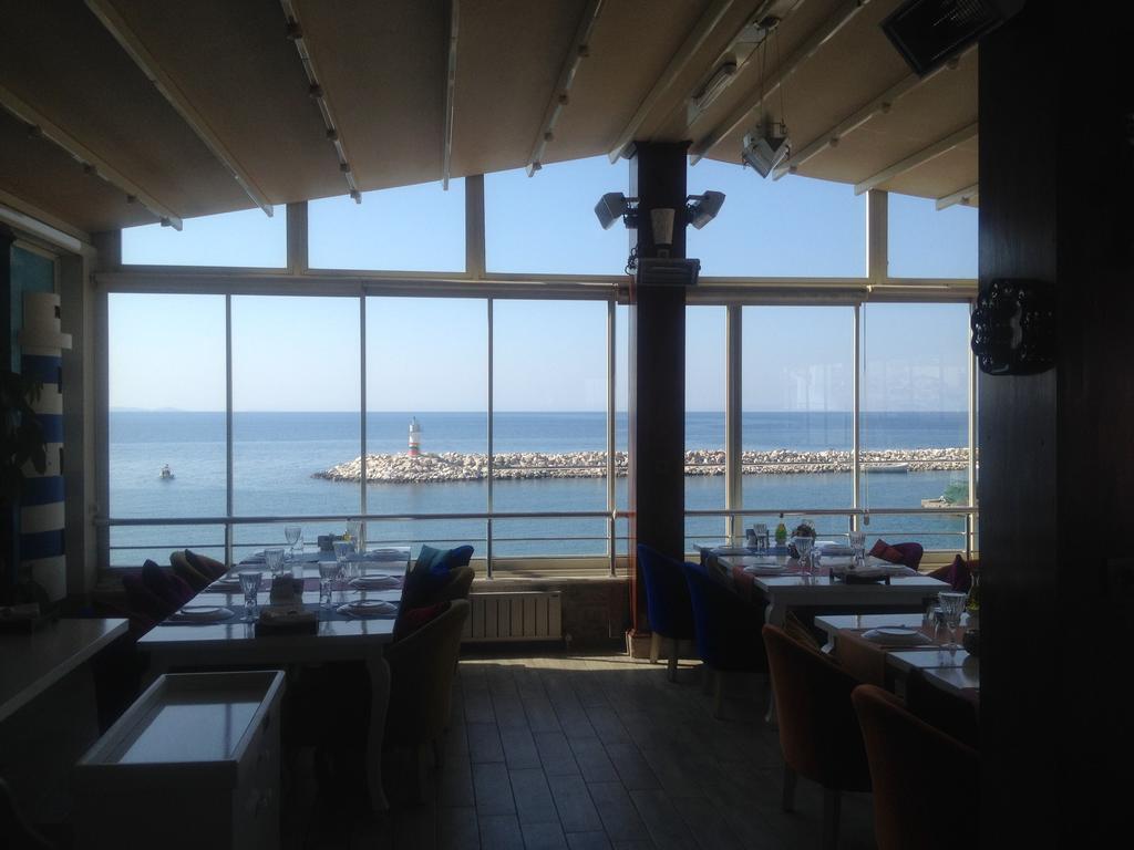 Alp Otel Restaurant Küçükkuyu Extérieur photo
